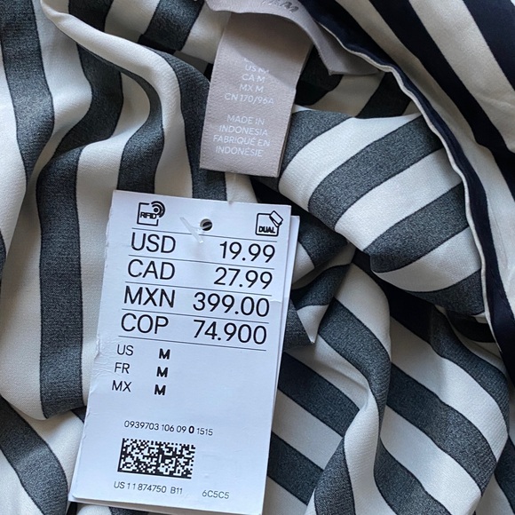 H&M Black and White Vertical Stripe Button-Down Shirt - Picture 5 of 5